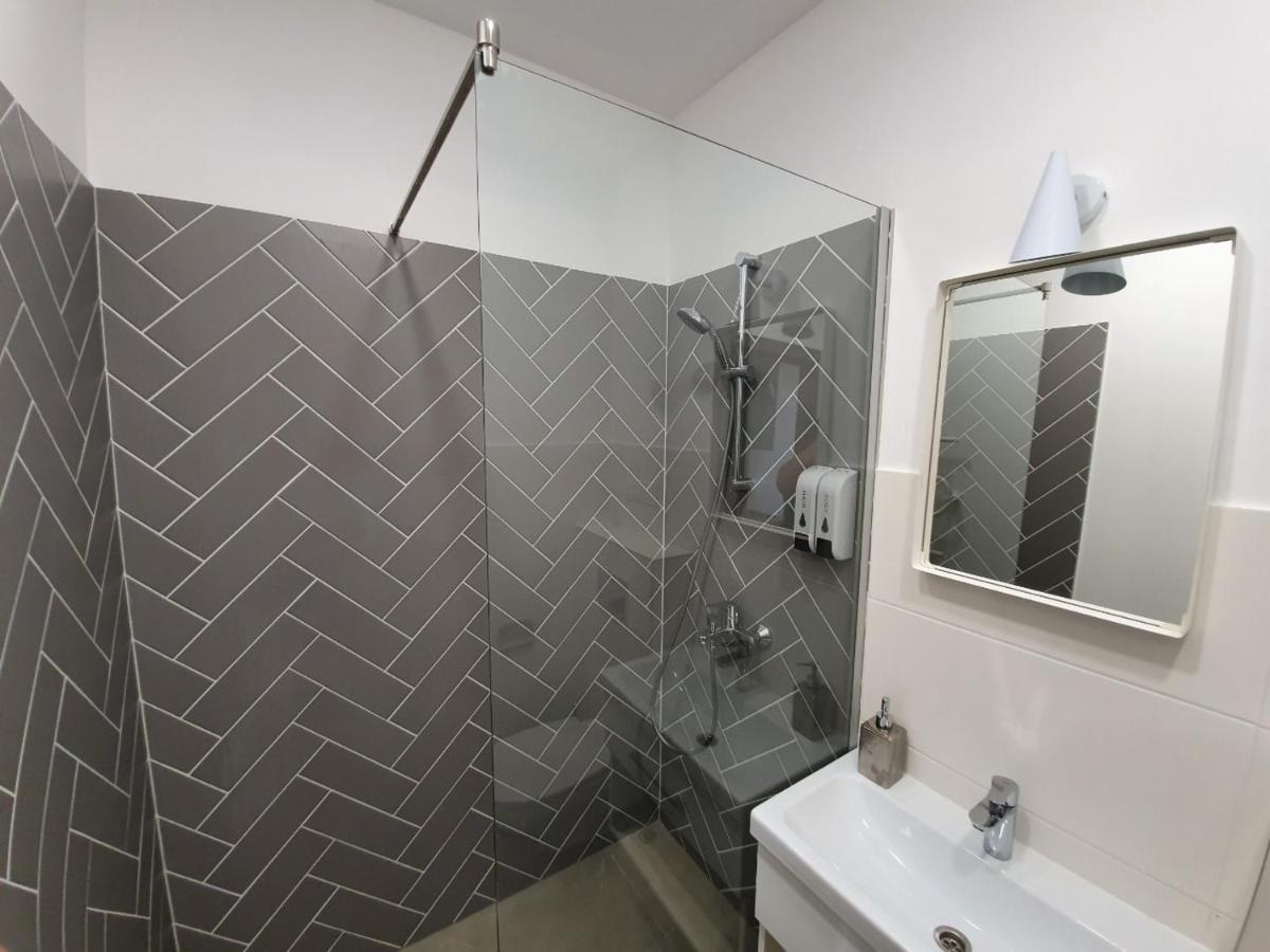 Oak House Apartments Каунас Экстерьер фото